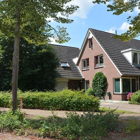 Mango House Homestay Zuidwolde  Eksteriør billede