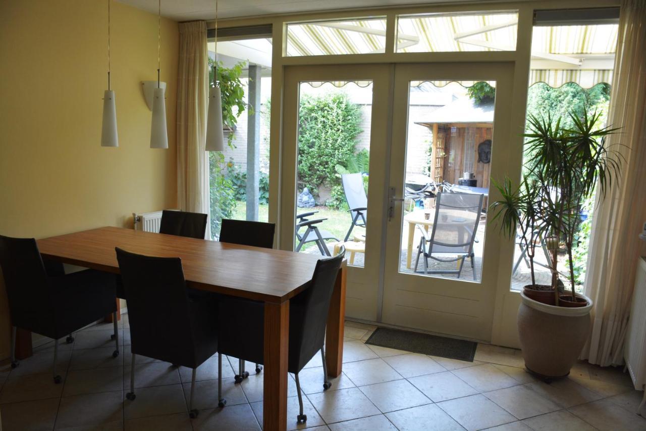 Mango House Homestay Zuidwolde  Eksteriør billede