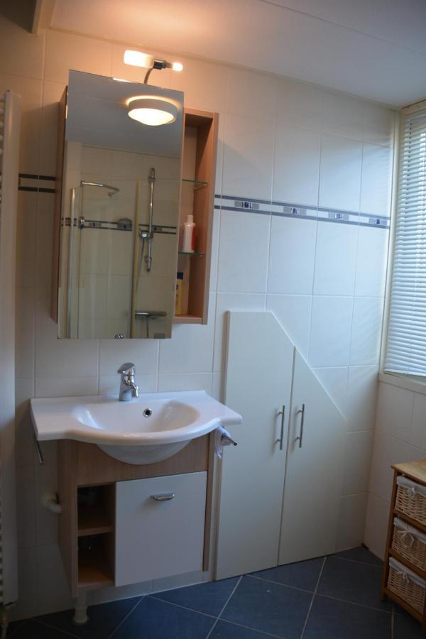 Mango House Homestay Zuidwolde  Eksteriør billede