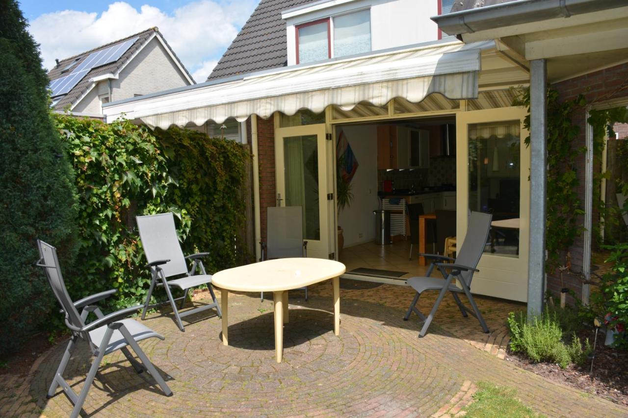 Mango House Homestay Zuidwolde  Eksteriør billede